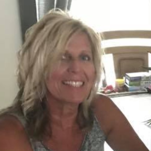 Meet your Posher, Kelly - Picture 1 of 1